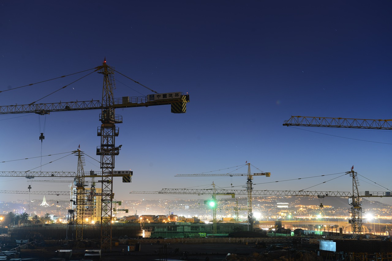 Quelle épaisseur d'isolant choisir pour une toiture performante ? découvrez comment choisir l'épaisseur d'isolation optimale pour améliorer l'efficacité énergétique de votre bâtiment et réduire vos coûts de chauffage.