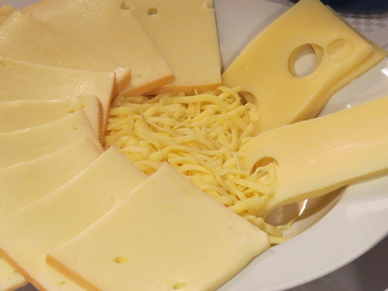 Pourquoi choisir un appareil à raclette meule en 2026 ?